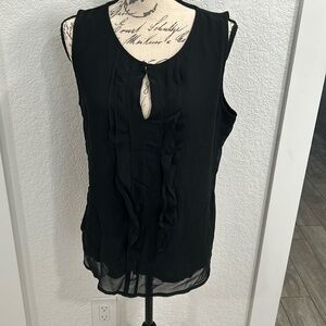 And Taylor mixed media ruffle front blouse size large